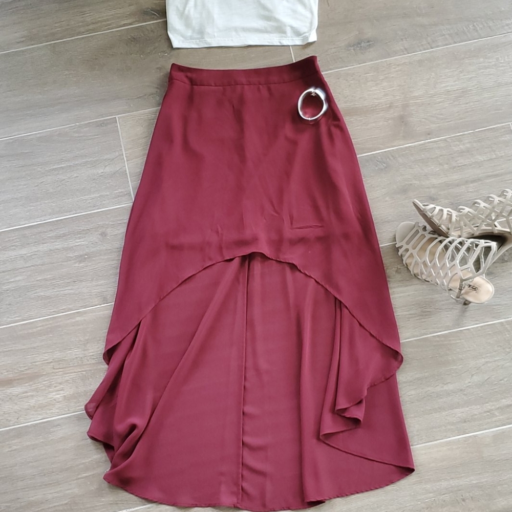 Maroon high low skirt